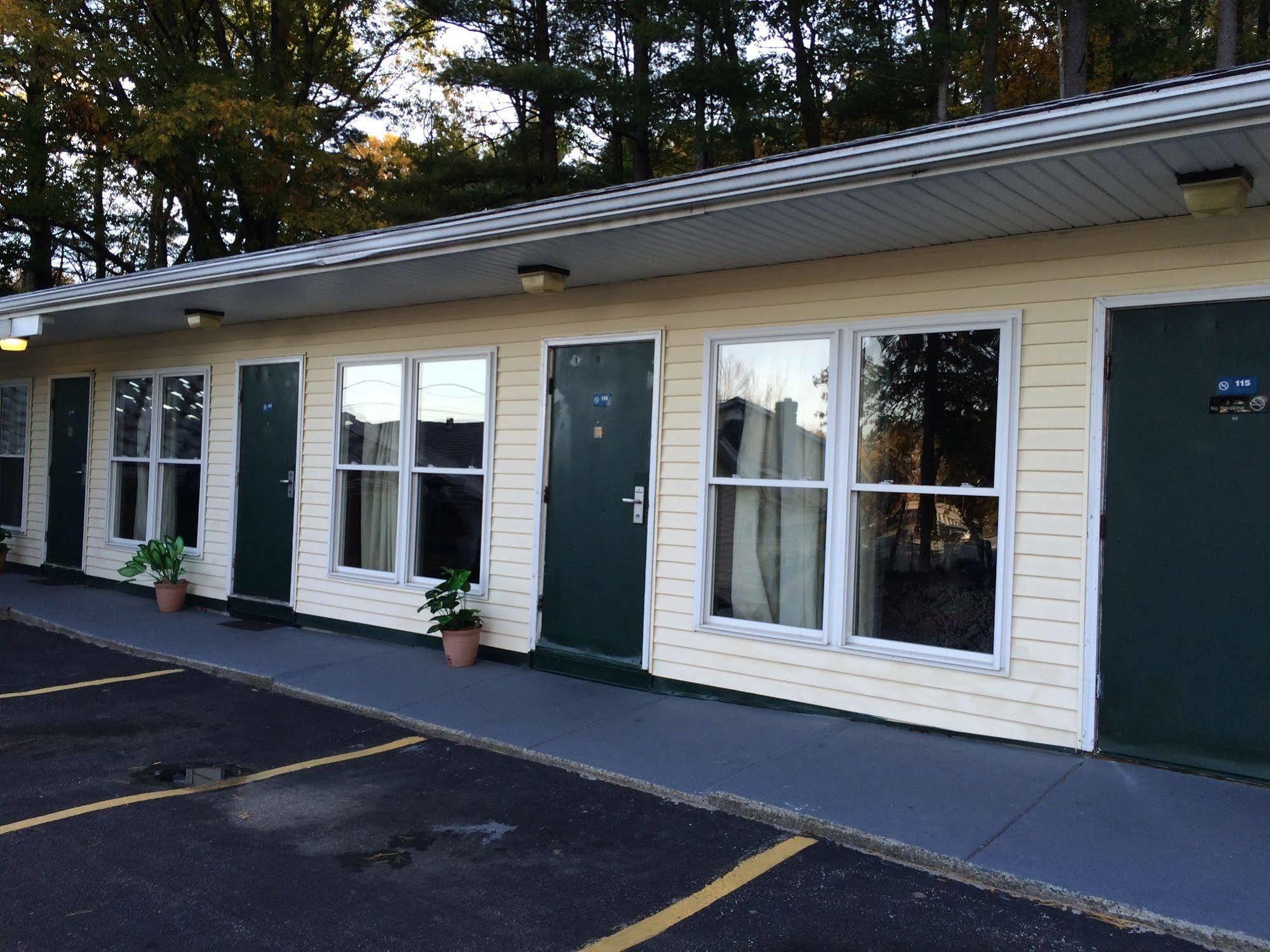 Hamilton Inn Sturbridge Dış mekan fotoğraf