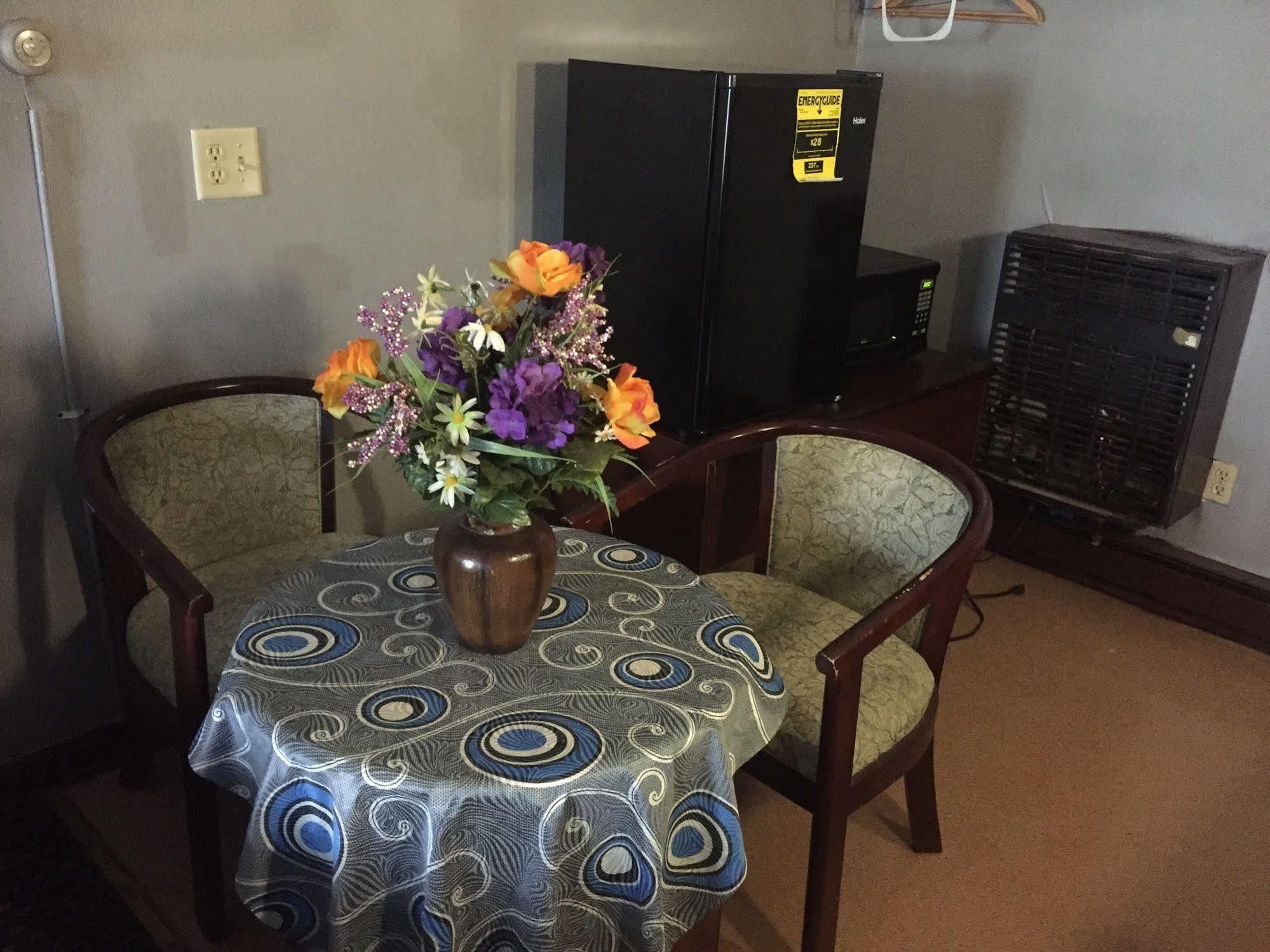 Hamilton Inn Sturbridge Dış mekan fotoğraf