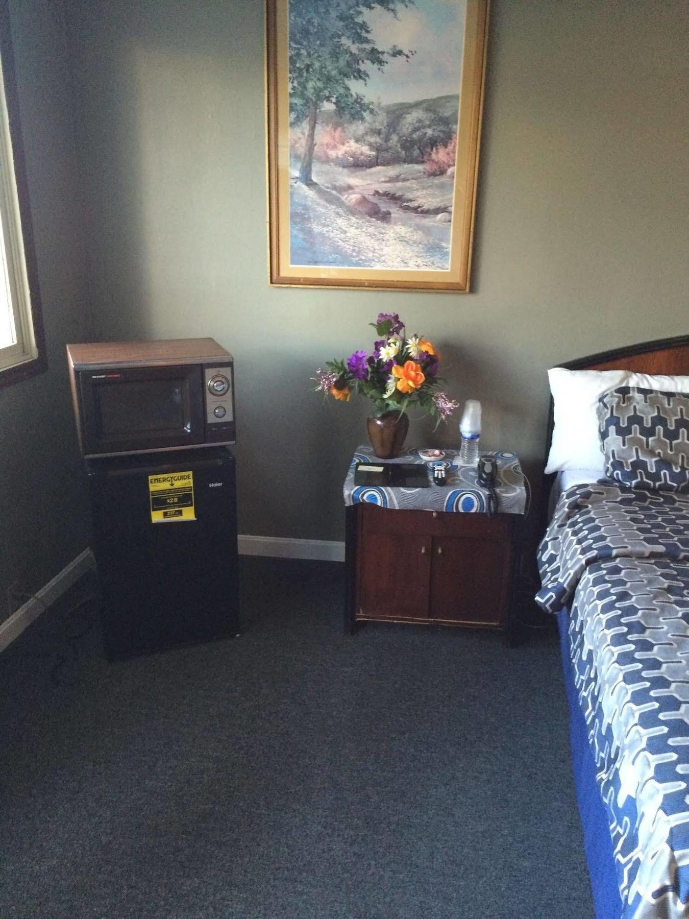 Hamilton Inn Sturbridge Dış mekan fotoğraf