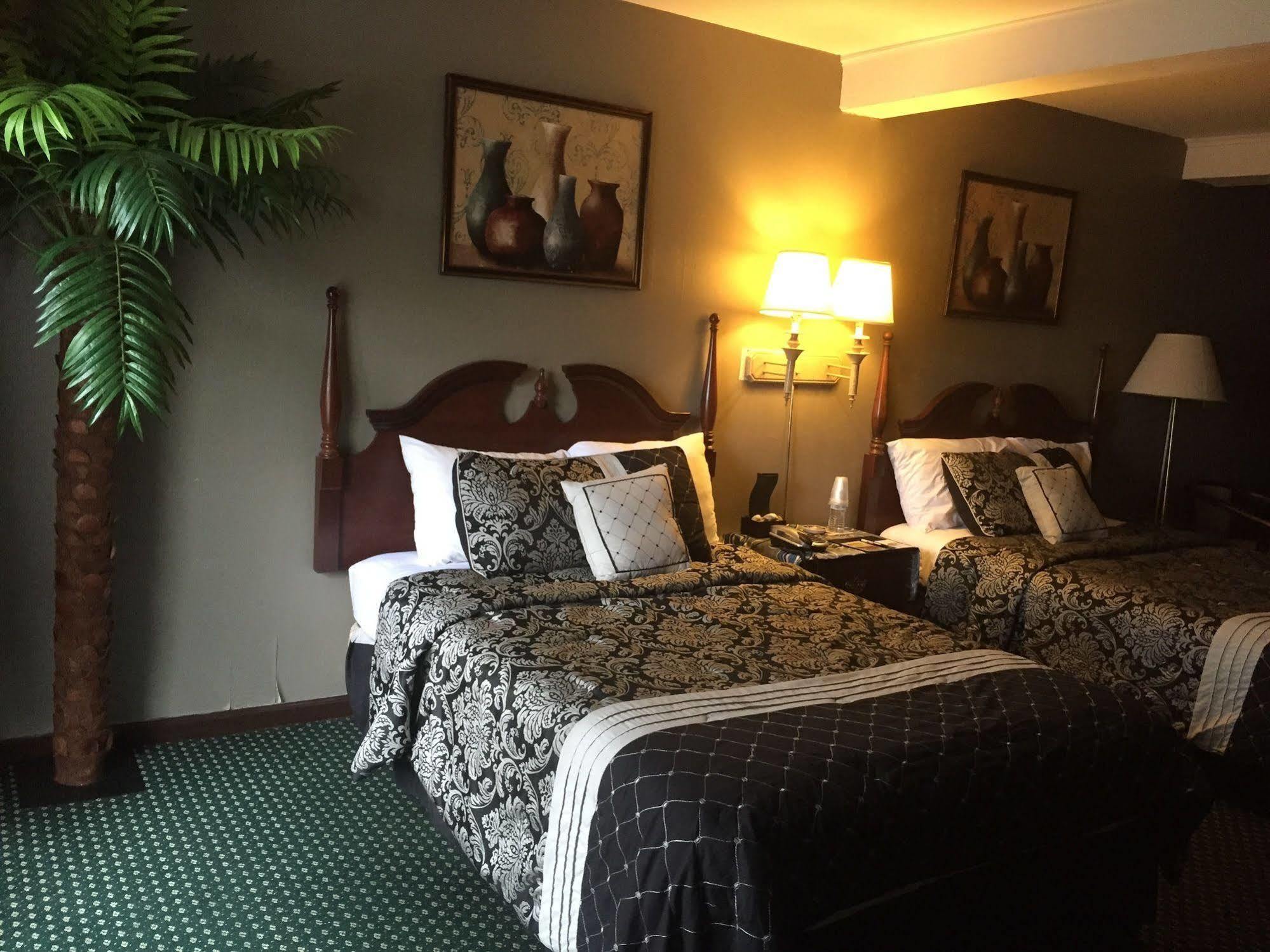 Hamilton Inn Sturbridge Dış mekan fotoğraf