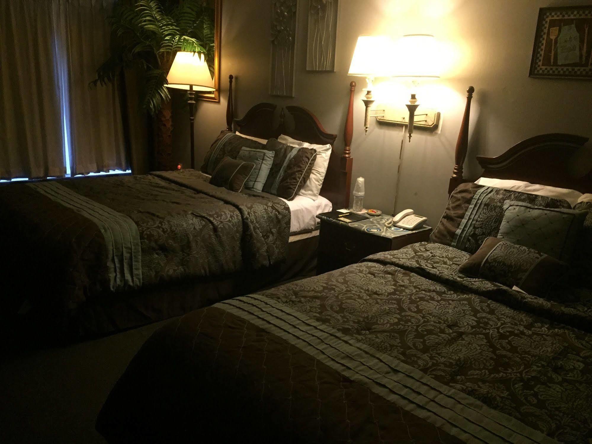 Hamilton Inn Sturbridge Dış mekan fotoğraf