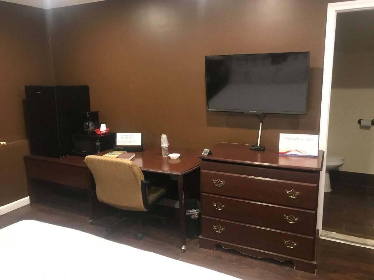 Hamilton Inn Sturbridge Dış mekan fotoğraf